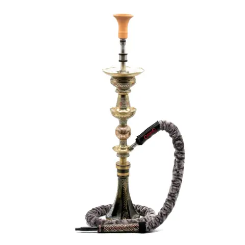 أرگيلة بابلية نحاسية مزخرفة